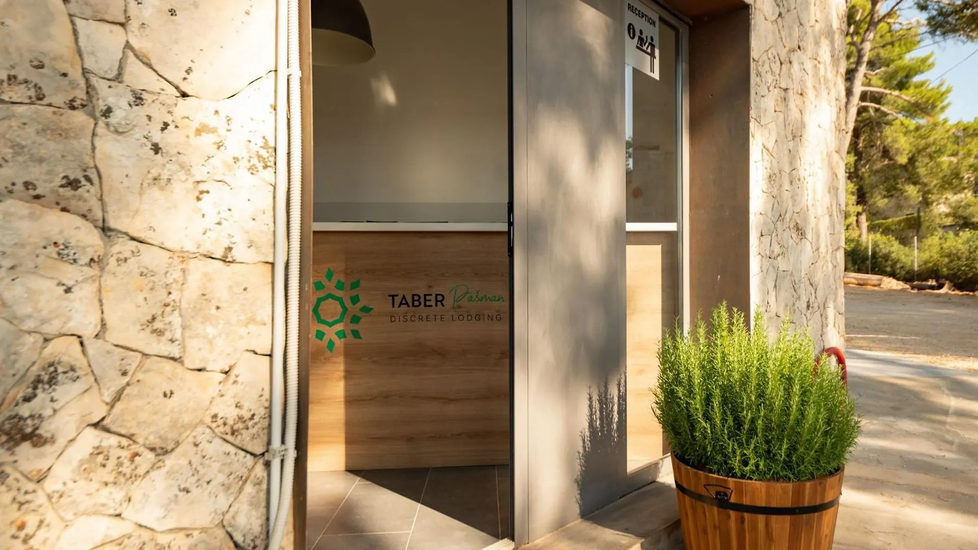 Taber Pasman - Mobile Homes